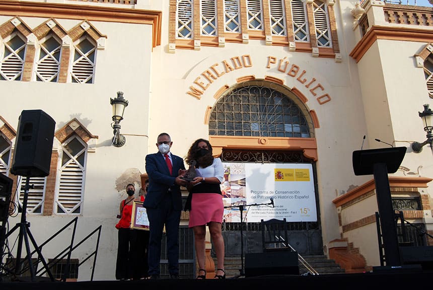 Premio Pencho Cros Festival del Botillo de Bembibre alcaldesa Silvia Cao